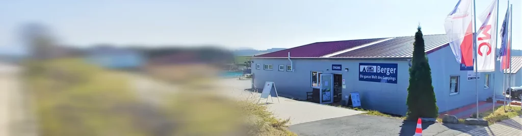 Umfangreiches Urlaubszubehör in unserem Campingshop - Außen-Ansicht
